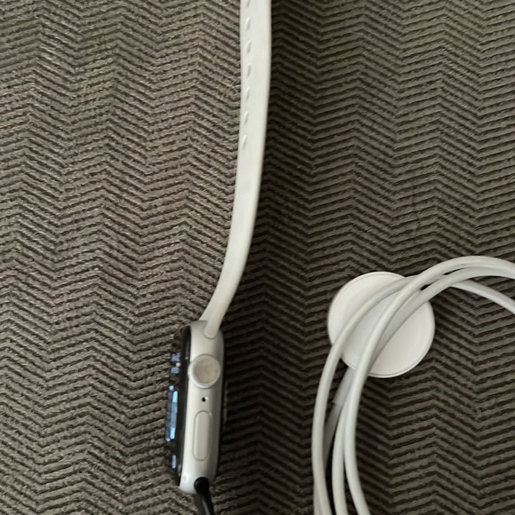 Apple Watch Series 6 40 mm - Picture 3 of 5